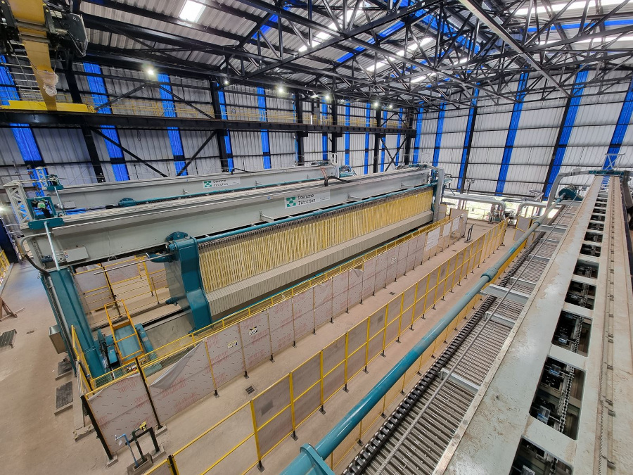 Filter building